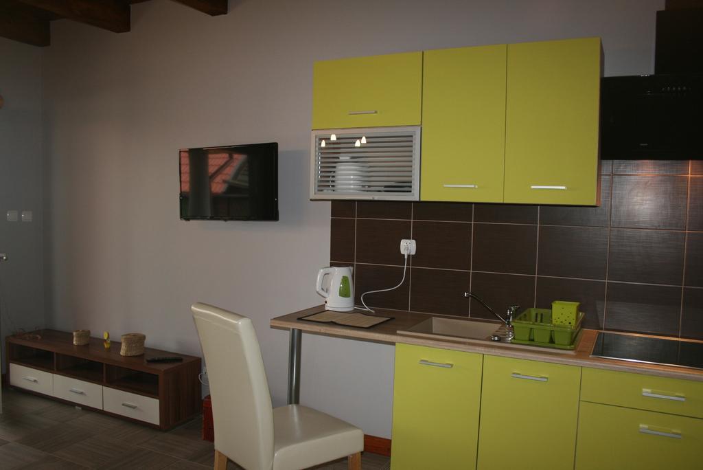 Apartamenty Jasmin I Lilia Jez. Sunowo Kolo Elku Chrzanowo Ngoại thất bức ảnh